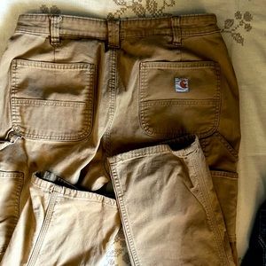 Women’s Carhartt duck color jeans